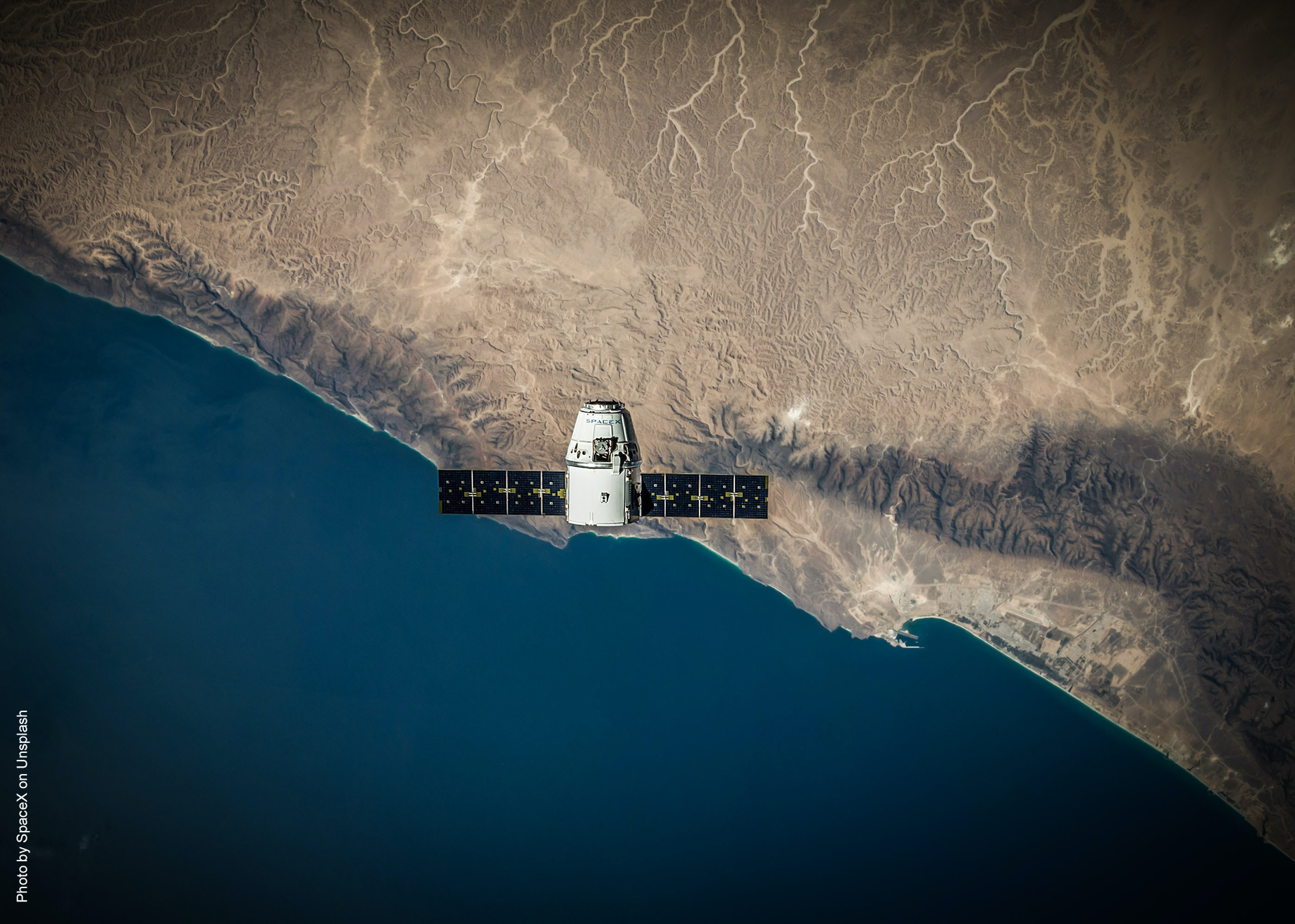 F. SpaceX on Unsplash