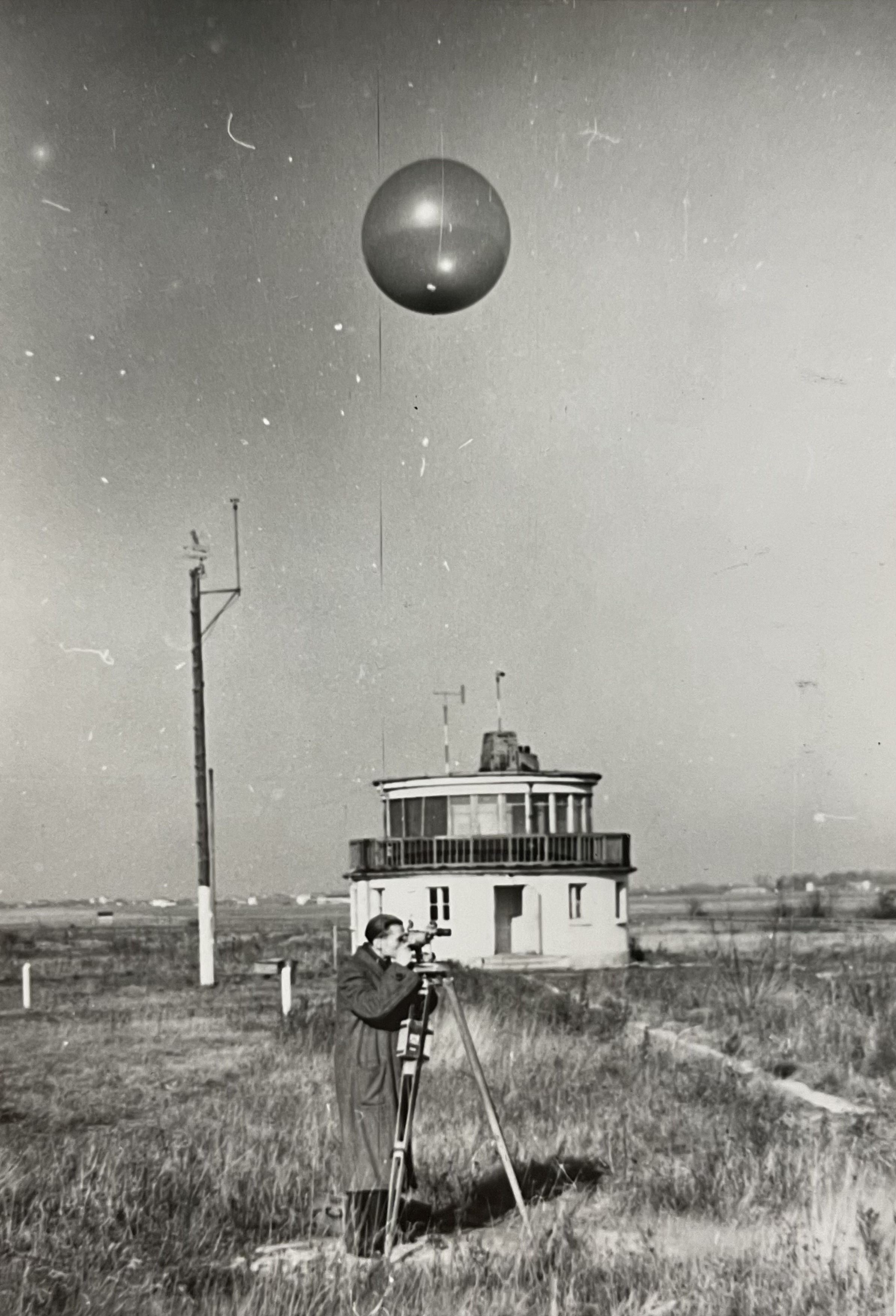 Historia „wspólnego kożucha”, czyli o pracy informatora meteorologicznego dawniej i dziś
